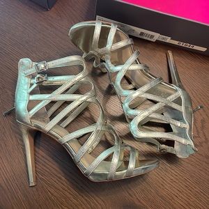 Vince Camino Fantin Heels